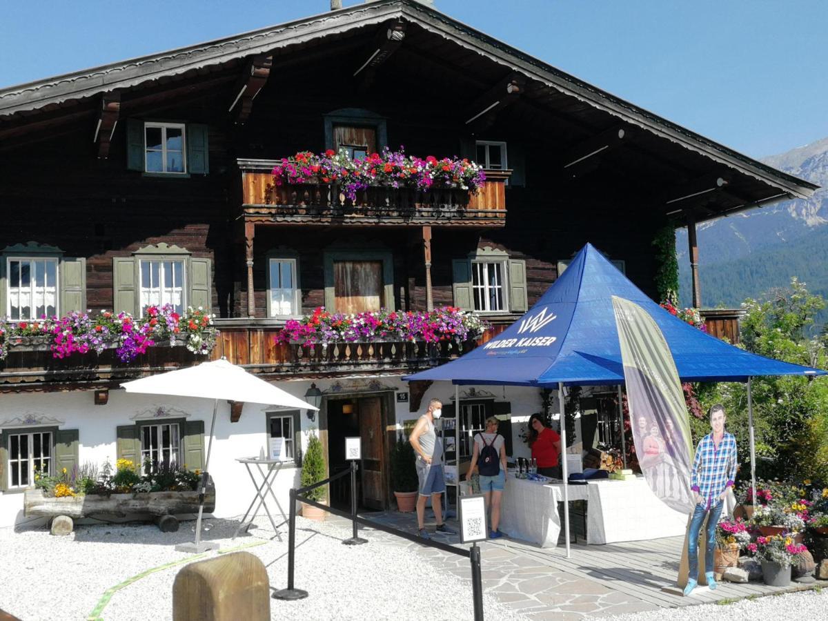 Ferienwohnung Ehrensberger Brixen im Thale Buitenkant foto